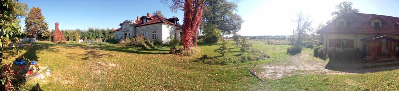 Twoj Azyl Villa Świdnik Exteriör bild