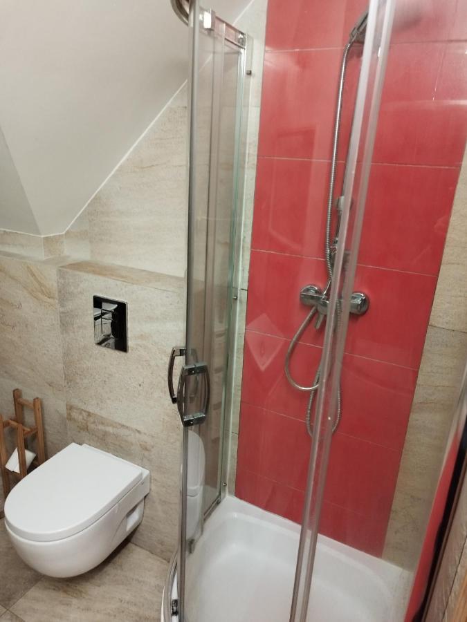 Twoj Azyl Villa Świdnik Exteriör bild